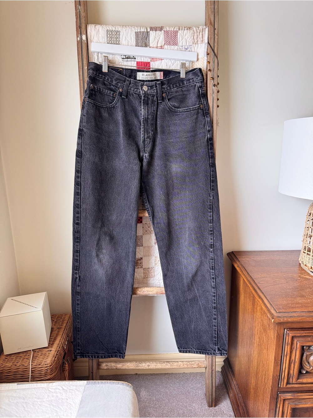 Levi's Relaxed-Fit Black Washed Jeans